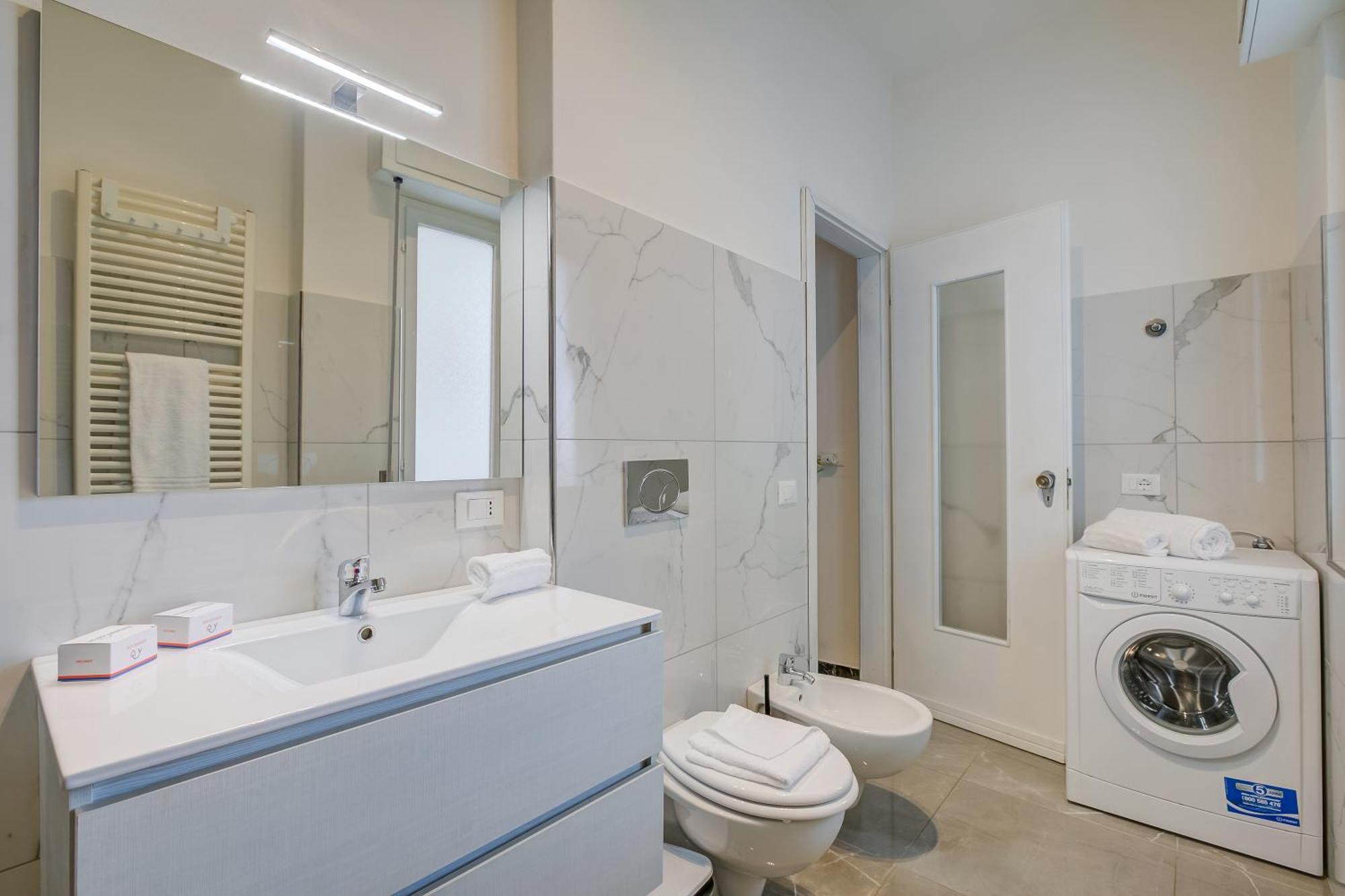 Casa Milly - Happy Rentals Десенцано дел Гарда Екстериор снимка