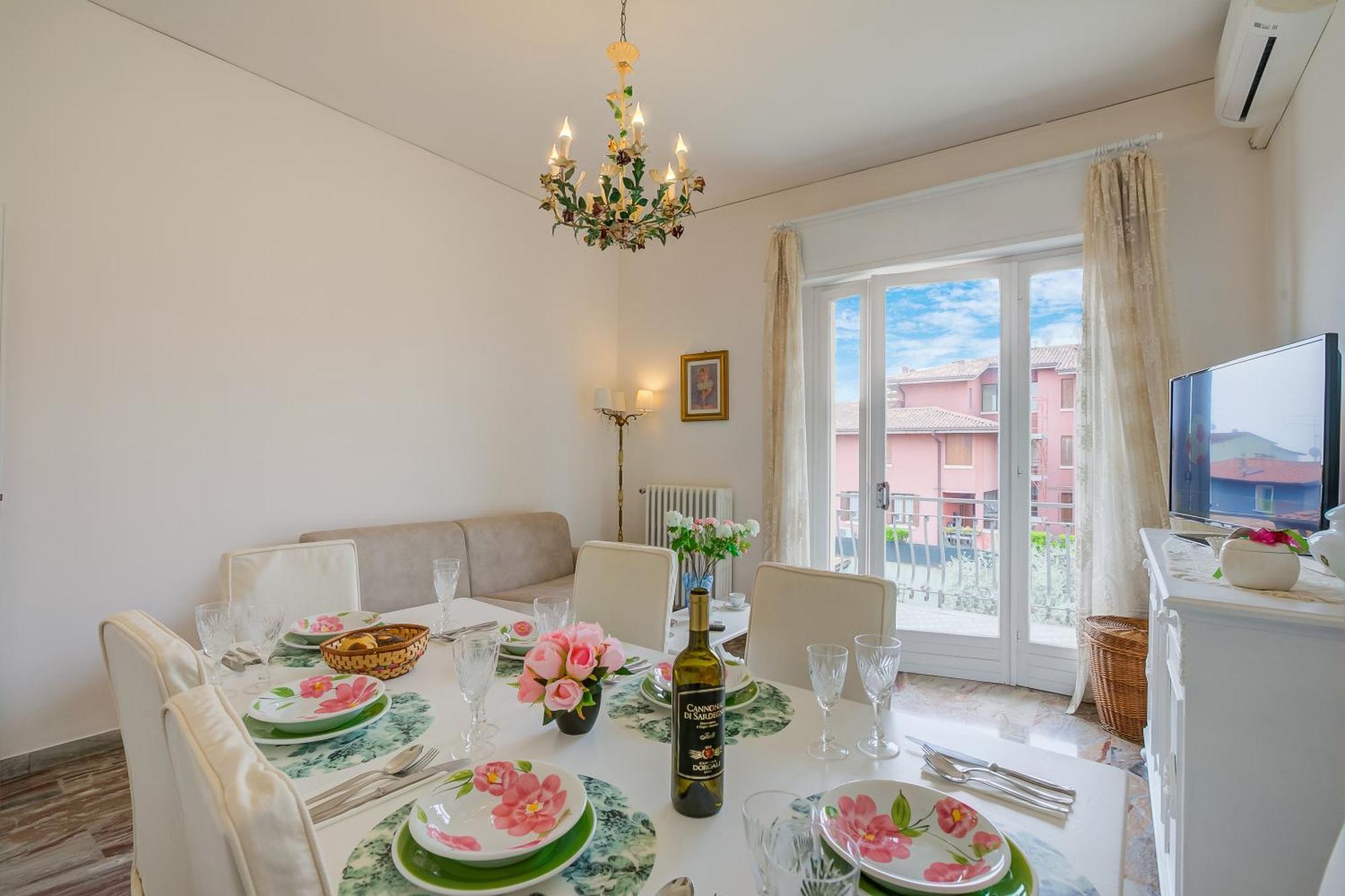 Casa Milly - Happy Rentals Десенцано дел Гарда Екстериор снимка